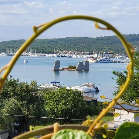 Apartman Suky Sukošan Dış mekan fotoğraf