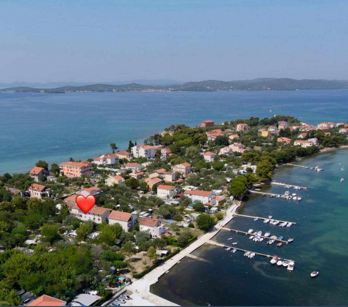 Apartman Suky Sukošan Dış mekan fotoğraf