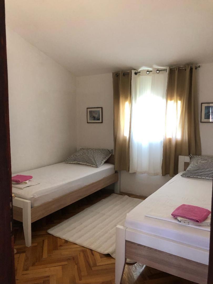 Apartman Suky Sukošan Dış mekan fotoğraf