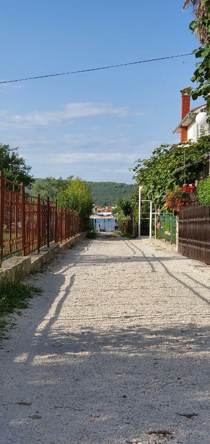 Apartman Suky Sukošan Dış mekan fotoğraf