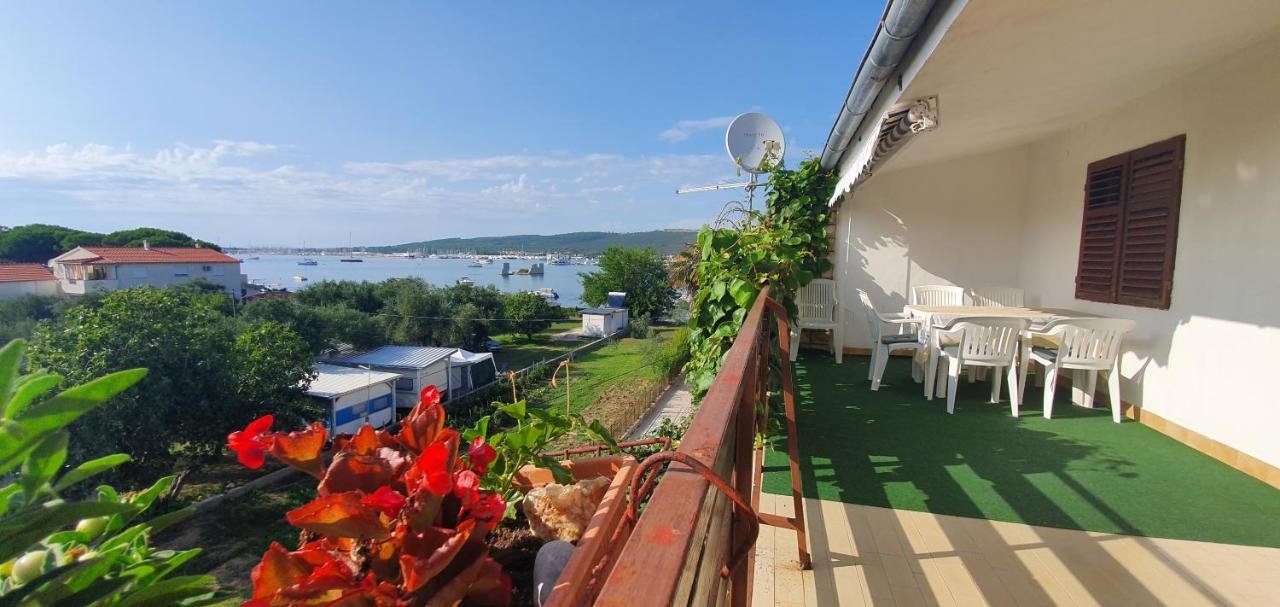 Apartman Suky Sukošan Dış mekan fotoğraf